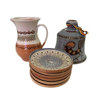 Set Traditional 1 Decembrie Ceramica ,Clopot ,Ulcior si Farfurii Decor Editie Limitata